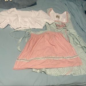 Women’s Costume Drindl and Blouse